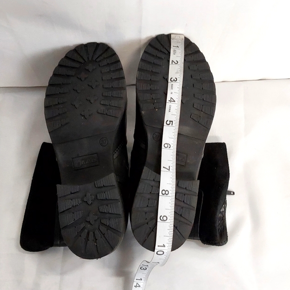 Umberto Raffini Uma Boots - Picture 10 of 13